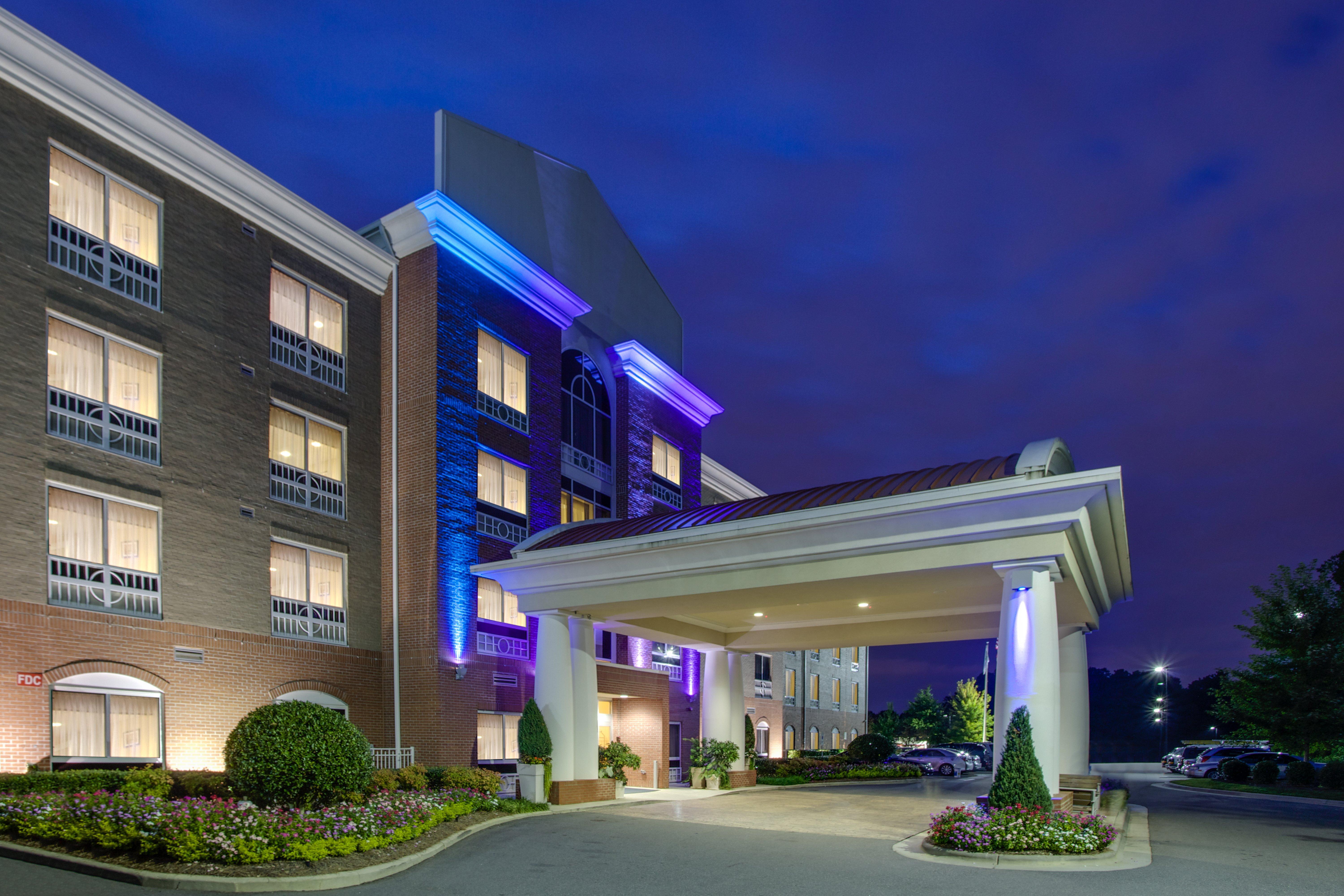 Holiday Inn Express Hotel Raleigh Southwest By Ihg Kültér fotó