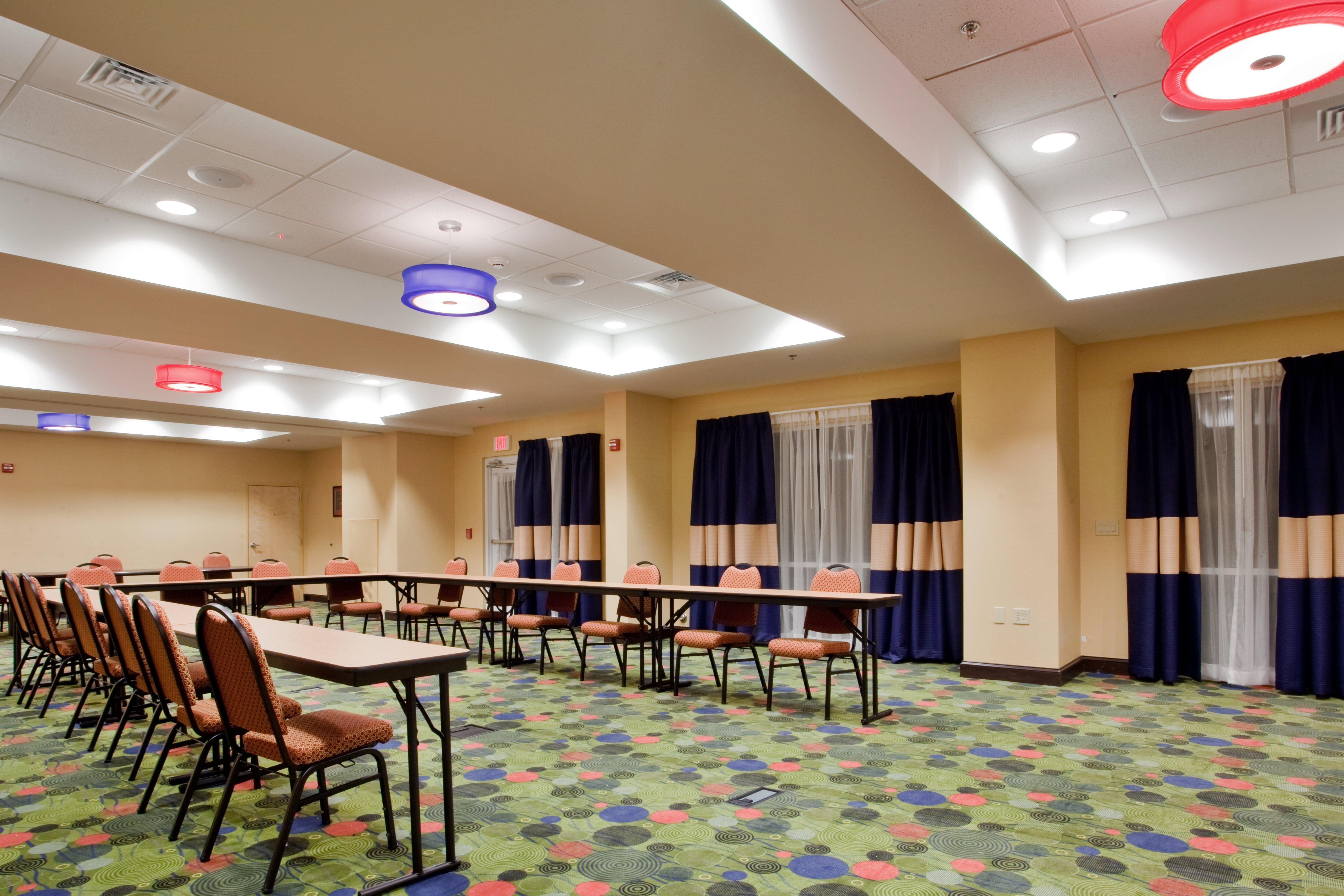 Holiday Inn Express Hotel Raleigh Southwest By Ihg Kültér fotó